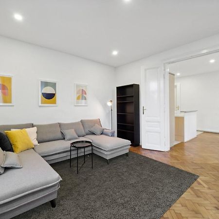 Big Spacious Central Apartment In فيينا المظهر الخارجي الصورة