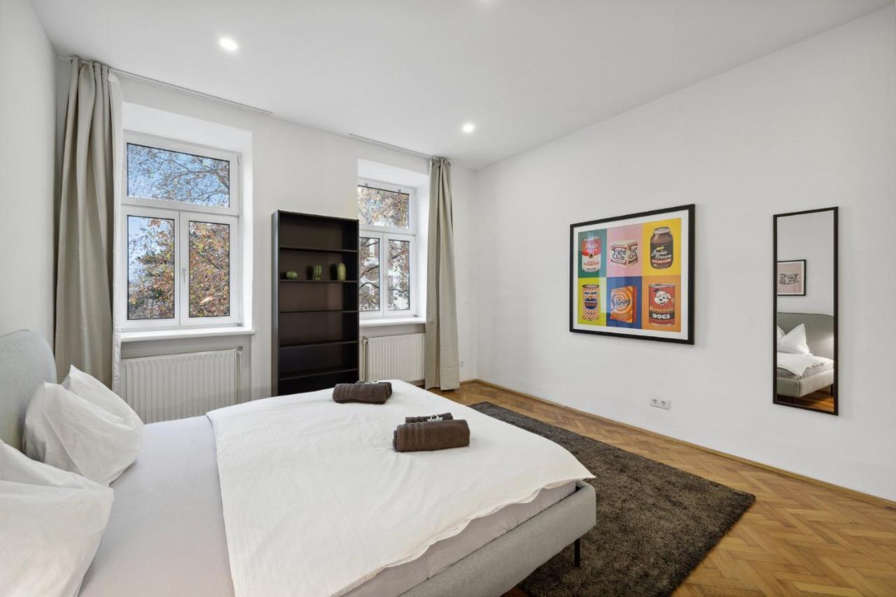 Big Spacious Central Apartment In فيينا المظهر الخارجي الصورة